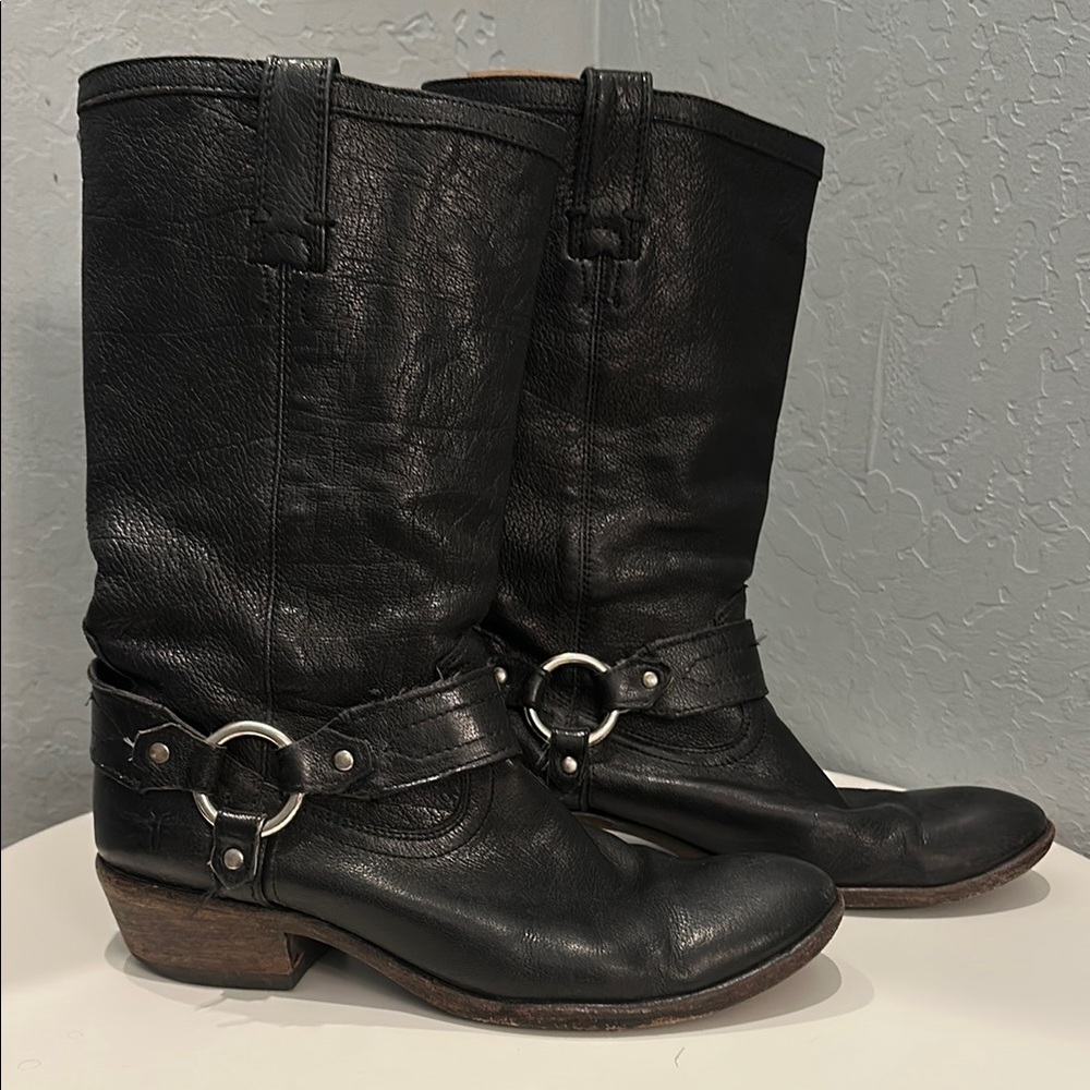 Frye Carson Harness Black Leather Western Boots